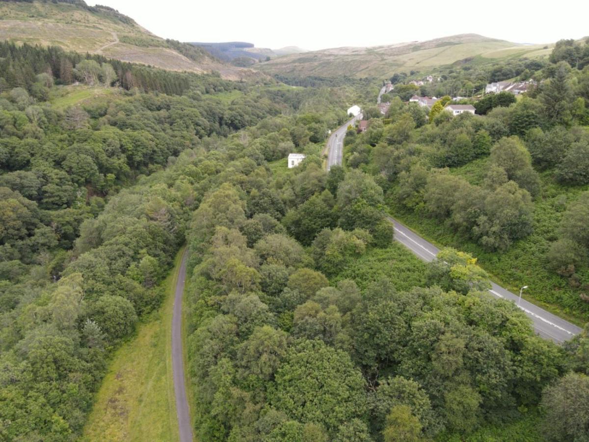 Rowan House Bed Breakfast Main House & Self Contained Self Catering Apartment Cymmer Exterior photo