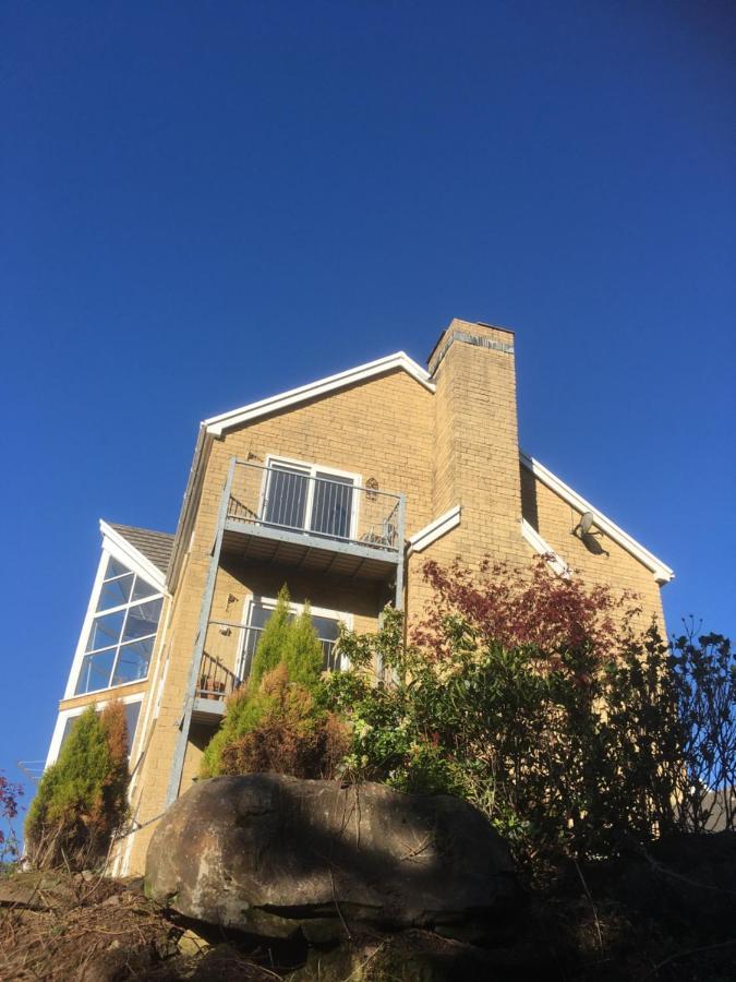 Rowan House Bed Breakfast Main House & Self Contained Self Catering Apartment Cymmer Exterior photo
