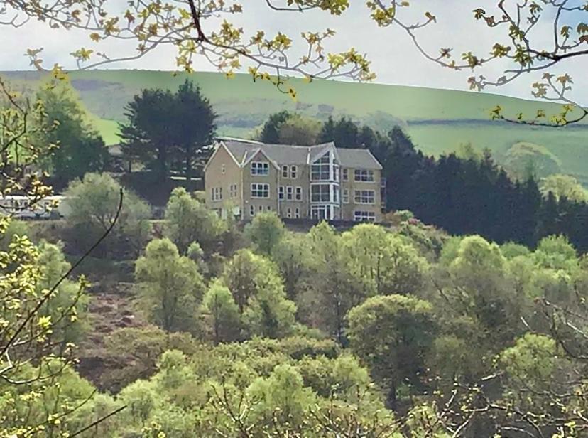 Rowan House Bed Breakfast Main House & Self Contained Self Catering Apartment Cymmer Exterior photo